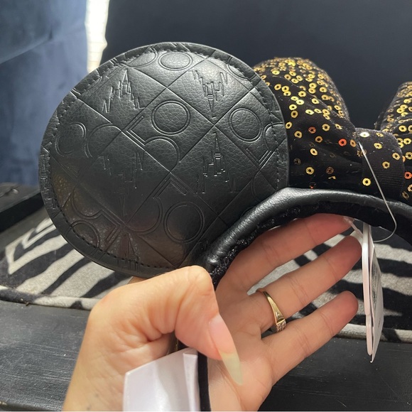 Disney 50th anniversary edition ears - Picture 2 of 3